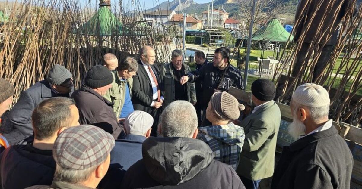 Bayırköy Belediyesi ücretsiz Trabzon Cennet Hurması fidanı dağıttı