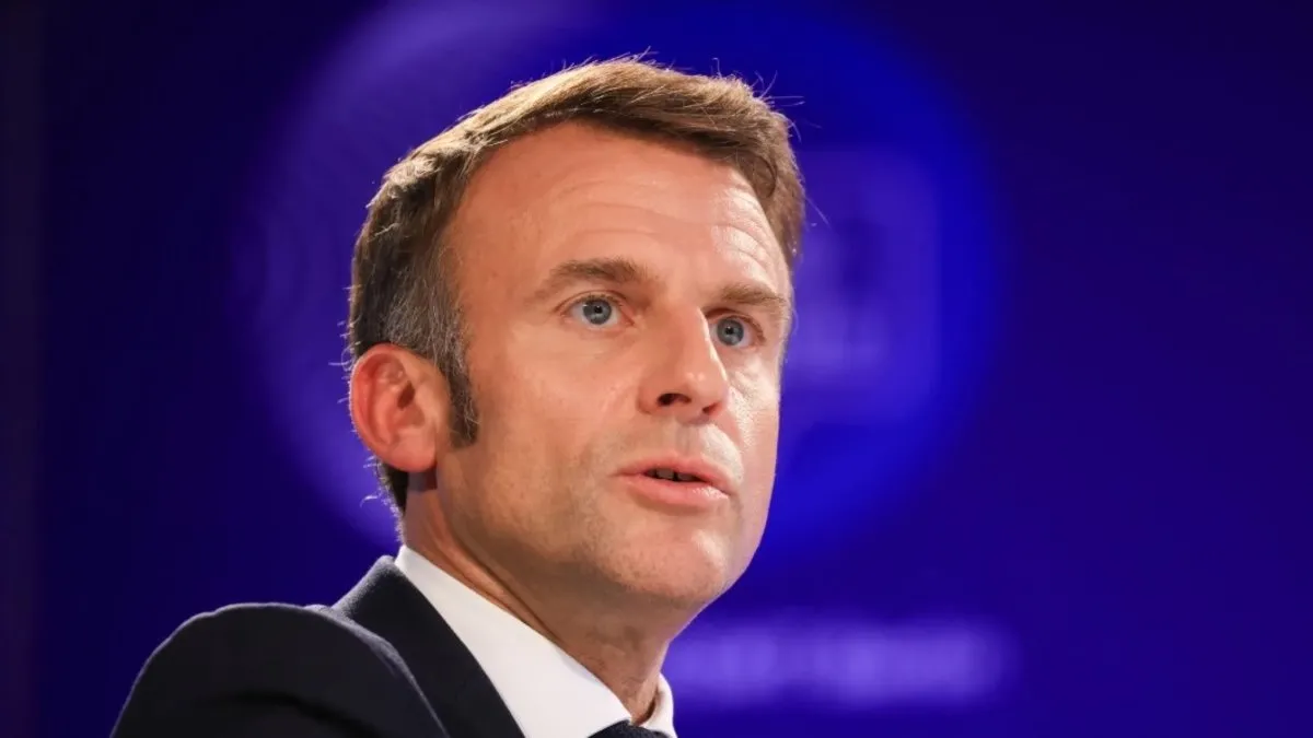 Fransa’da siyasi kriz büyüyor: Macron’a istifa yolu! Yeni başbakan kim olacak?