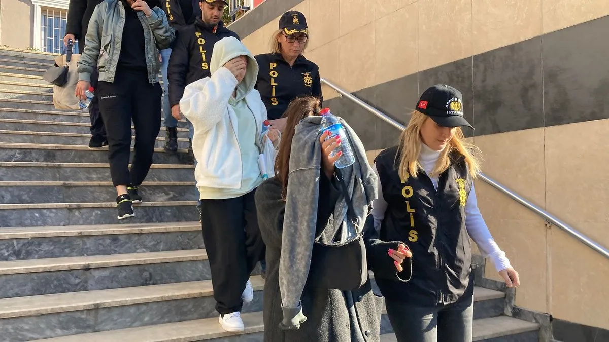 SON DAKİKA… İstanbul’da VIPescort operasyonu! Detaylar şaşkınlık yarattı: Her kadına bir kod, geceliği bin dolar…