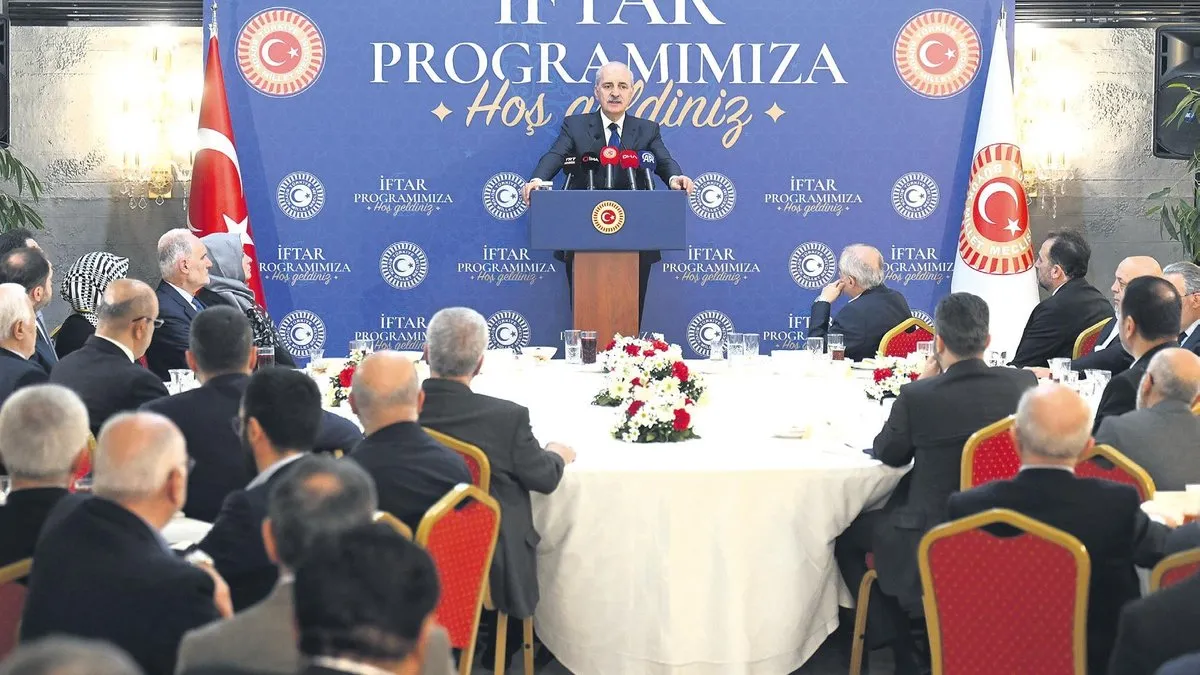 Terör örgütü çöpe atılacak